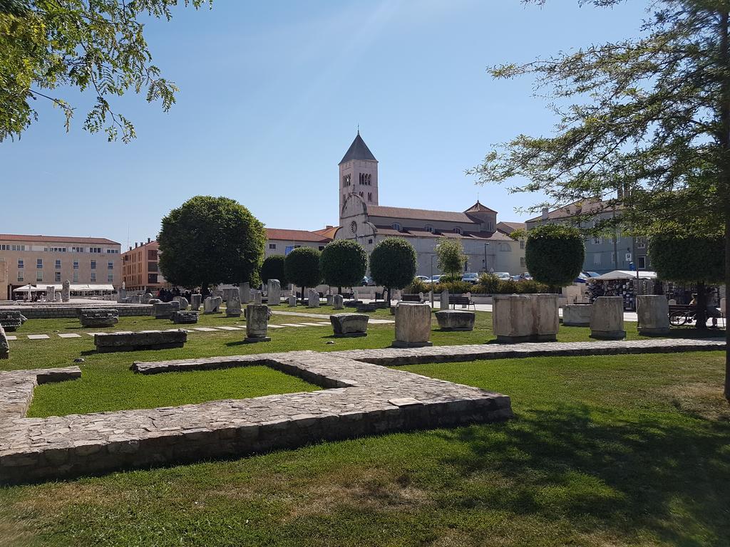 Apartment Varos Zadar Eksteriør bilde